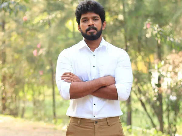 Kumaran Thangarajan Photos