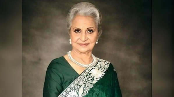 Gorgeous forest green silk sari