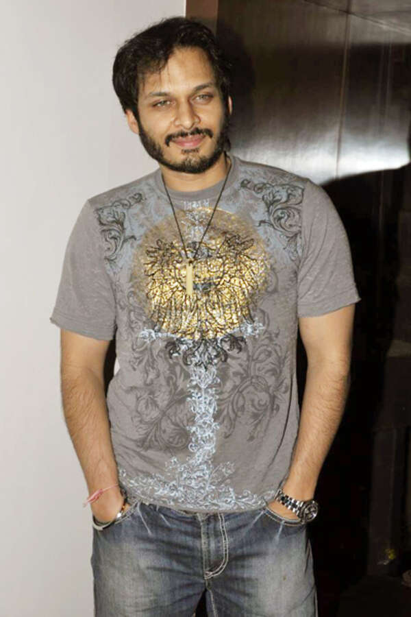 Akshay Kapoor Photos