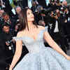 Red carpet queen