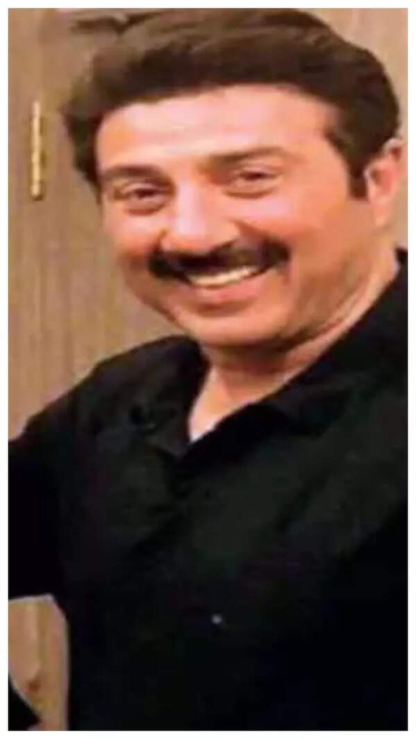 Rajkumar Santoshi Images
