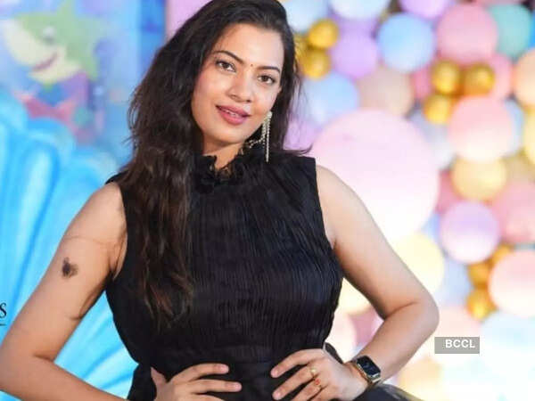 Geetha Madhuri Wallpapers