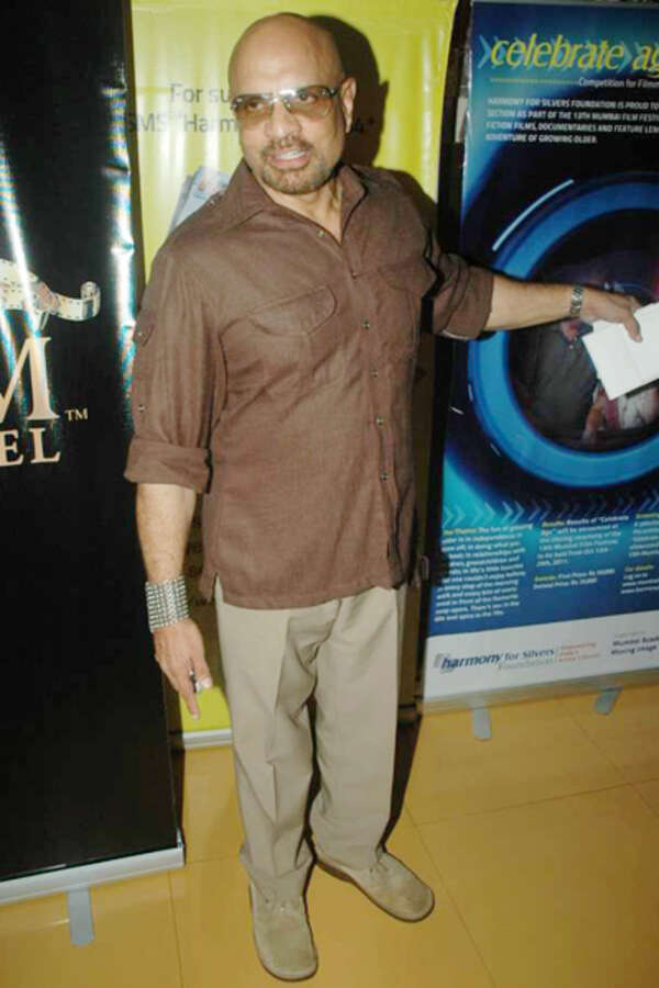 Bharat Dabholkar Stills