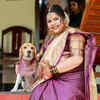 Article image for: Sneha <i class="tbold">sreekumar</i>