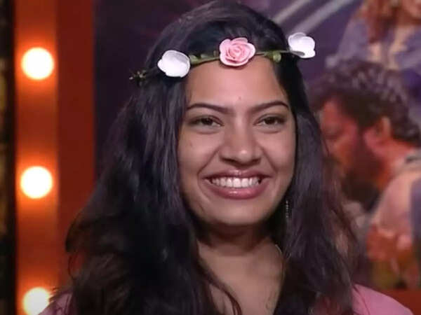 Geetha Madhuri Stills