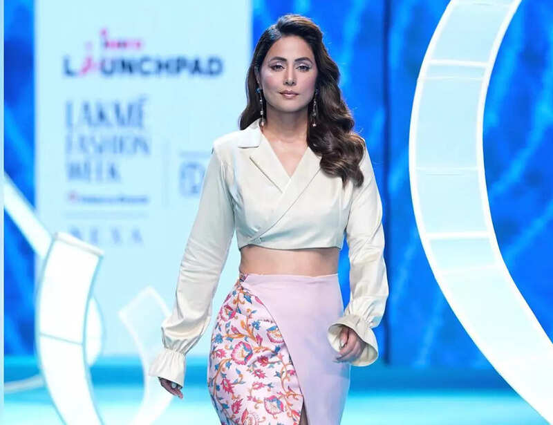 Hina Khan shines on the ramp