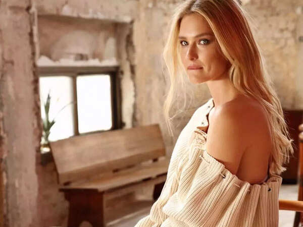 Bar Refaeli Images