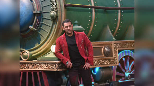 A peek into the sets