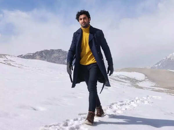 Ahad Raza Mir Photos