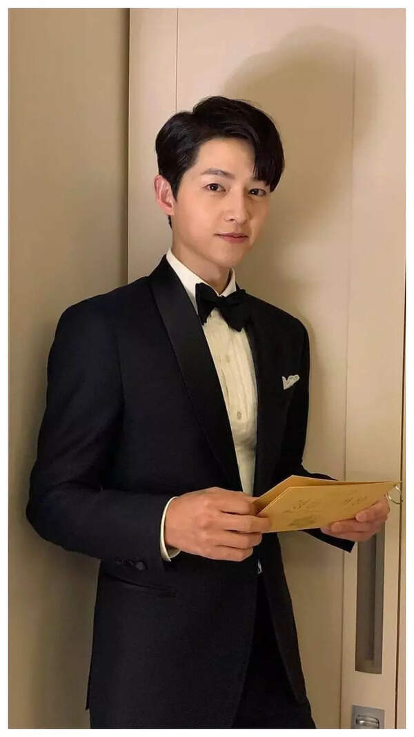 Song Joong Ki Pictures