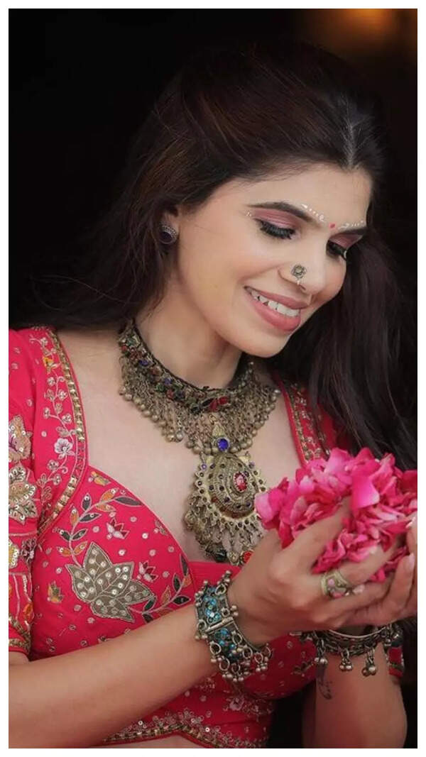 Dhara Shah Images