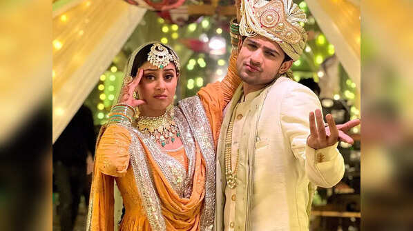 Abhishek blames Isha’s mom