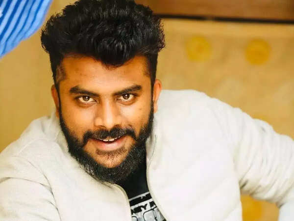 Chandan Shetty Photos