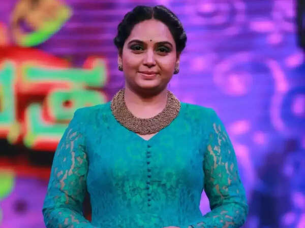 Shruthi Pictures