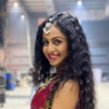 <i class="tbold">manasi joshi</i>