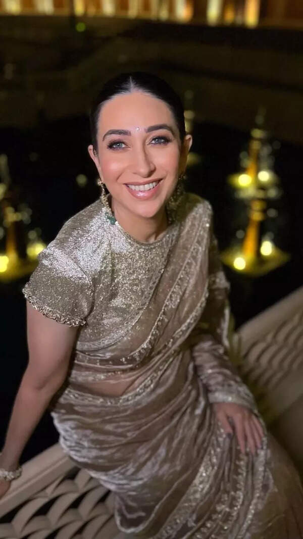 Karisma Kapoor Photos