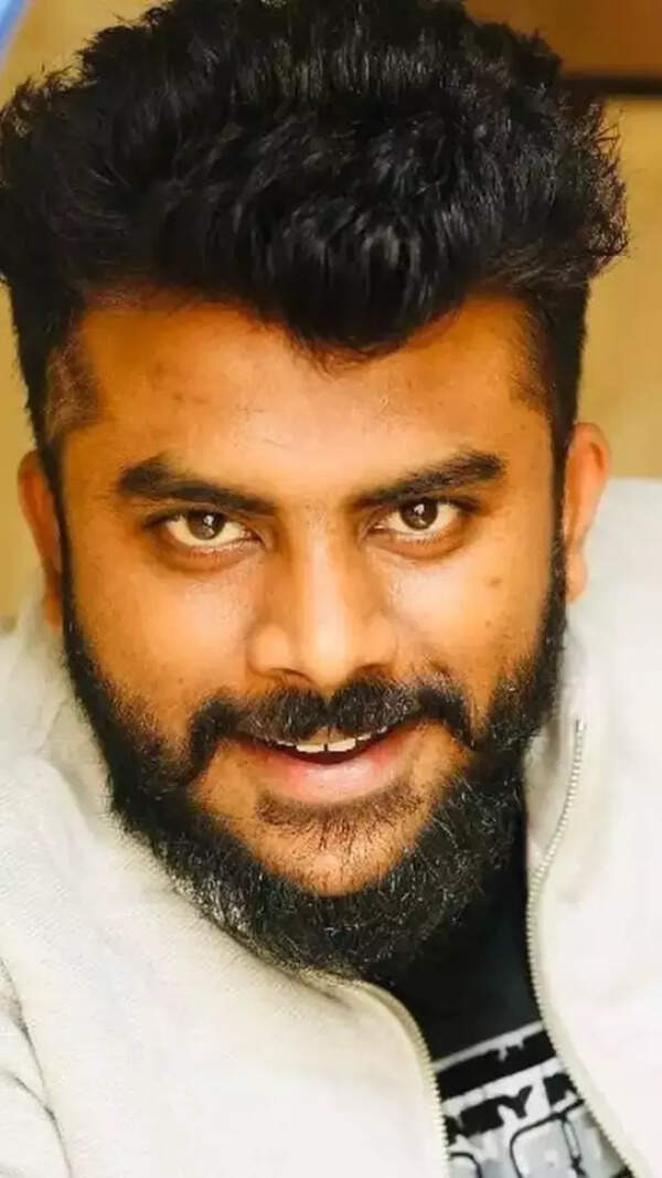 Chandan Shetty Stills