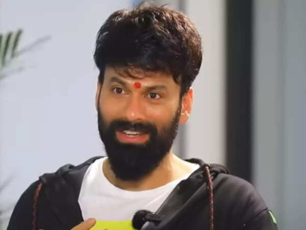 Ohmkar Stills
