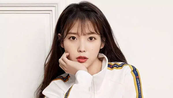 IU