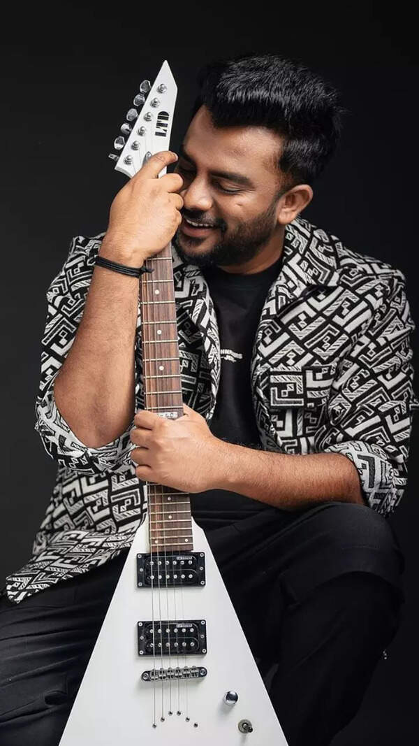 Chandan Shetty Wallpapers