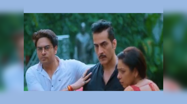 Anuj needs to stop sacrificing selflessly for Anupamaa and Shahs