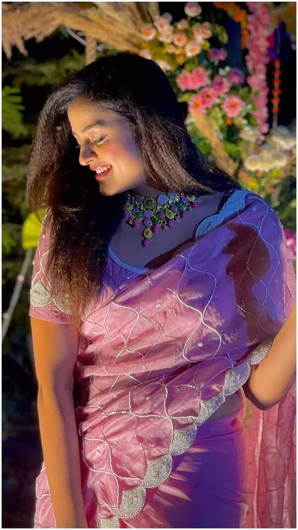 Yamini Singh Photos