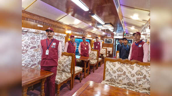 Dedicated restaurant car