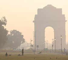 Smog chokes Delhi-NCR as air quality turns severe