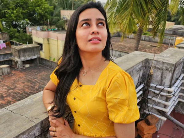 Sangeetha Wallpapers