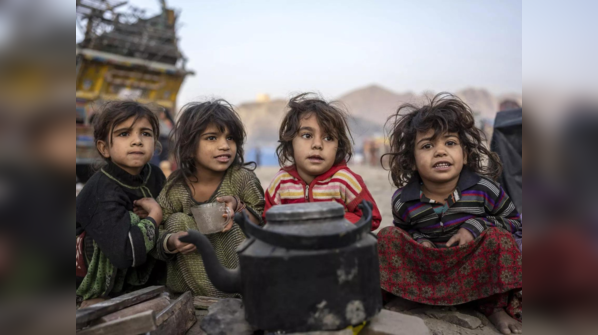 UN, aid groups address crisis