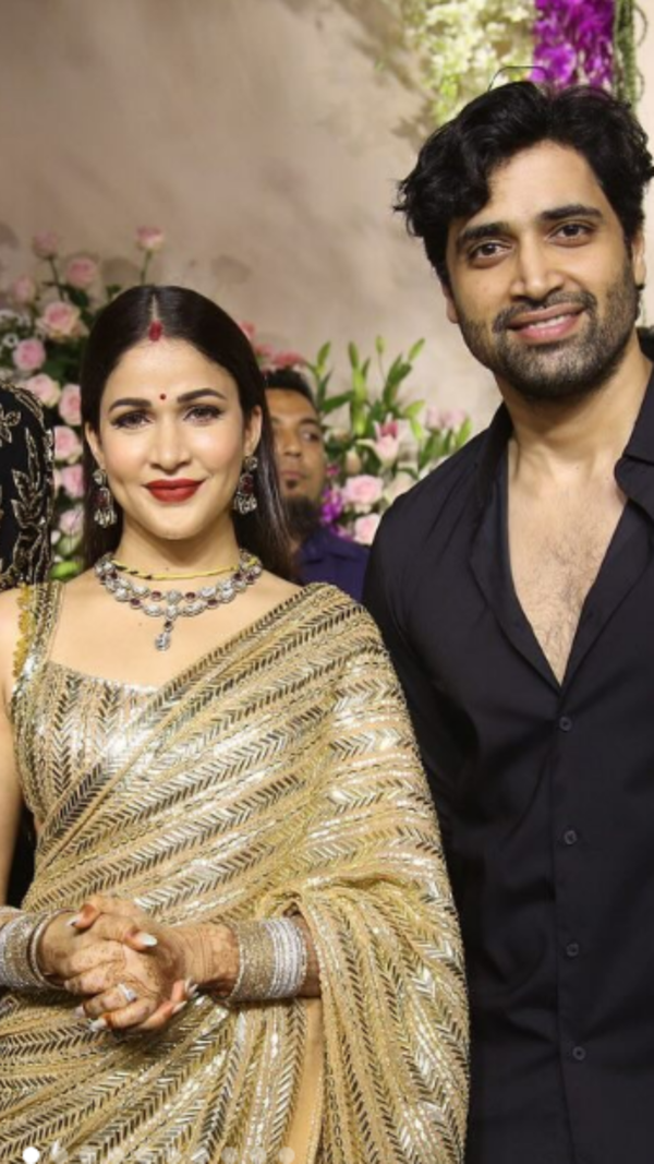 Adivi Sesh Photos