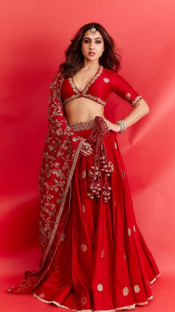 Sara Ali Khan Photos
