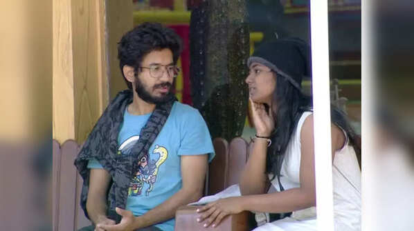 Vasuki Vaibhav and Bhoomi Shetty