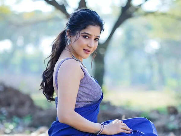 Sakshi Agarwal Images