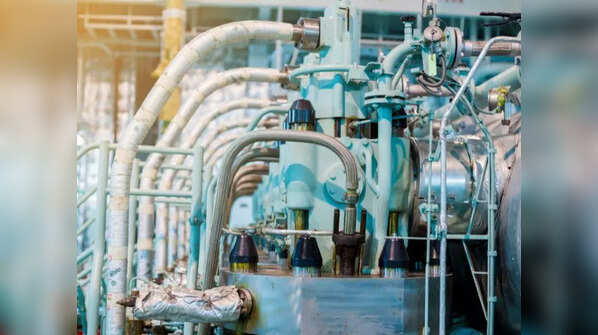 Explore 10 Marine engineering colleges for a dynamic maritime career