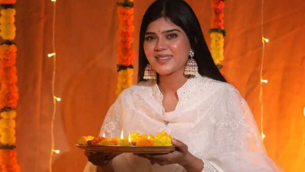 Khushi Shah Photos