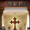 ​Li joins evening prayer service​