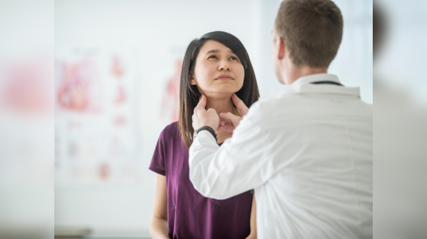Causes of thyroid cancer
