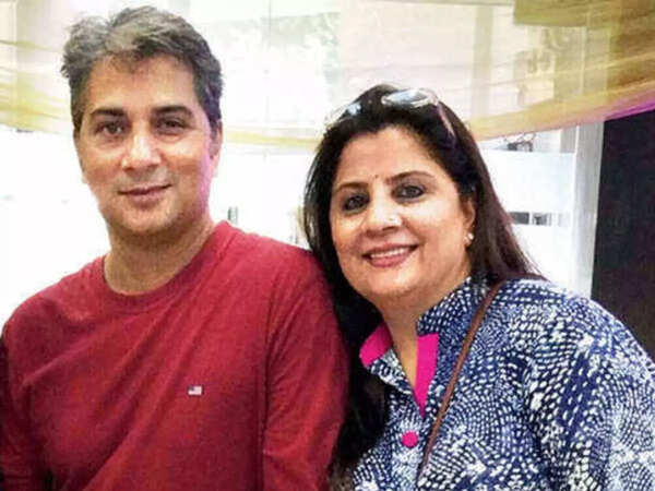 Varun Badola Pictures