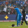 Great bowing down to Legend