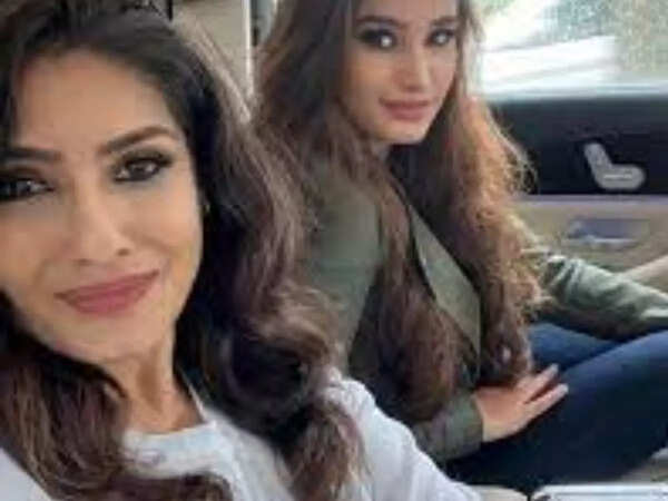 Rasha Thadani