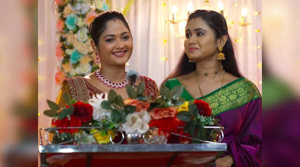 Childhood friendship between Nayana and Kalyani
