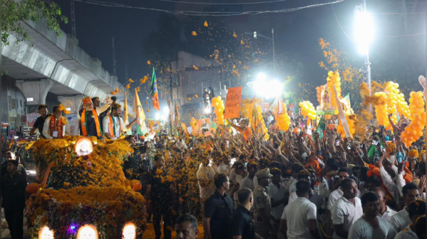 'Parivarvadi parties destroy law and order'