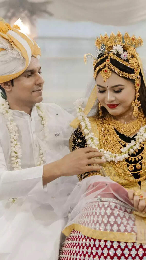 Lin Laishram Images