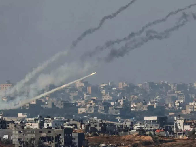 Israel-Hamas war: Deadly fighting resumes as truce expires | The Times ...