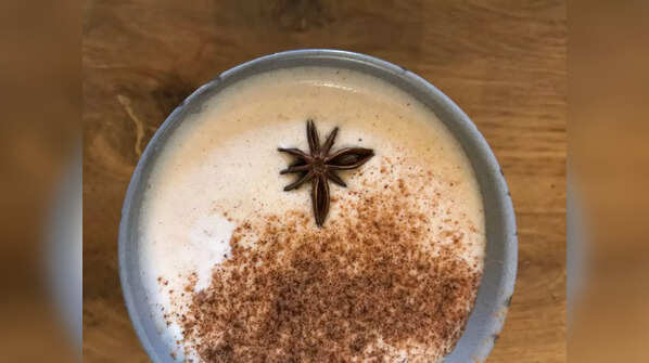 Coconut cinnamon tea