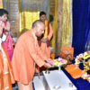 CM performed aarti at Hanumangarhi temple