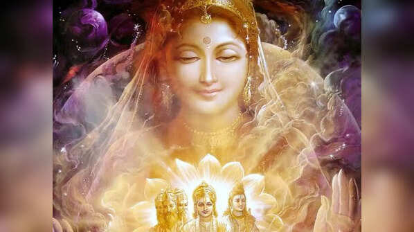 Samudra-Vasane Devi Parvata-Stana-Mannddale | Vissnnu-Patni Namas-Tubhyam Paada-Sparsham Kssamasva-Me ||