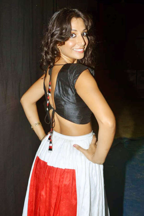 Monica Dogra