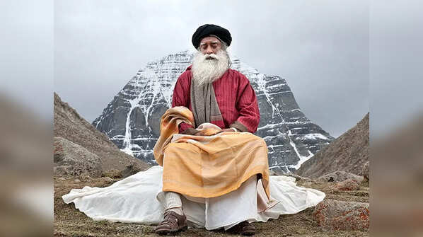 Sadhguru's words on peace